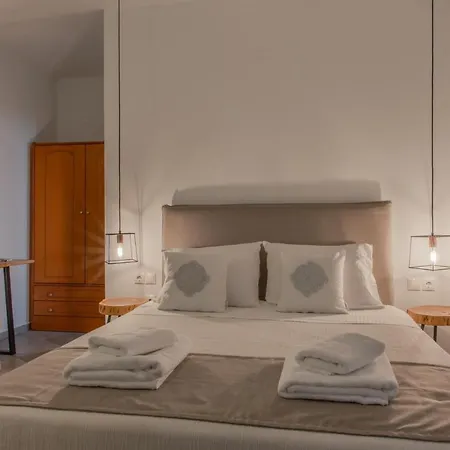Alkyoni Apartment